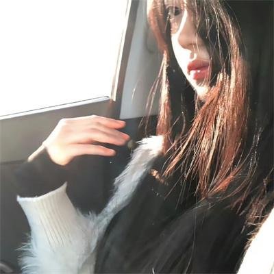 幸福就是吃饭睡觉等待